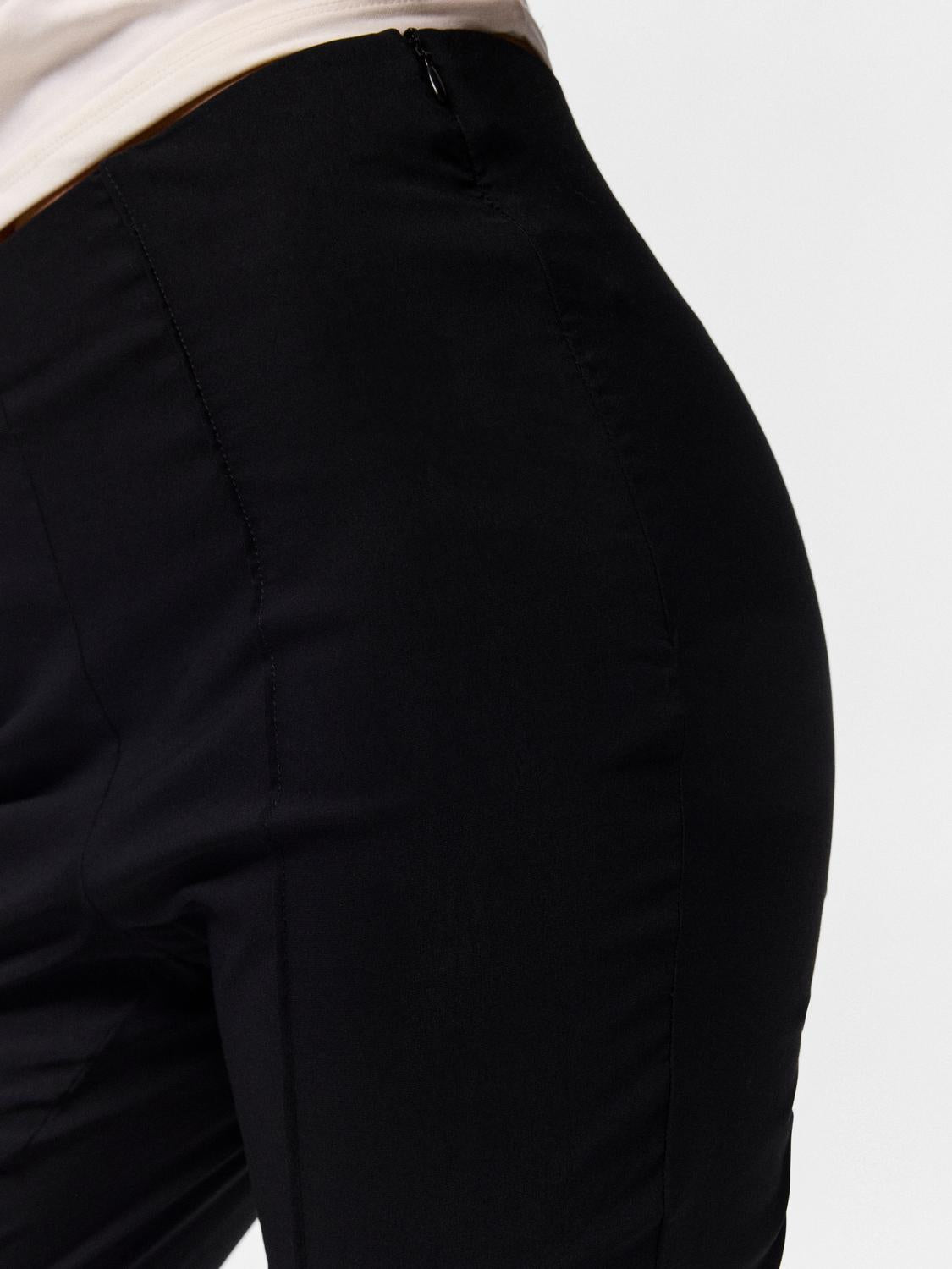 model_shot-detail